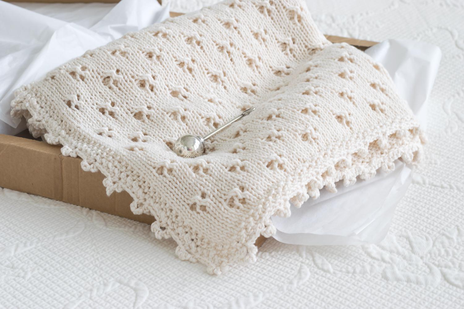 Angel Baby Blanket Knitting Pattern