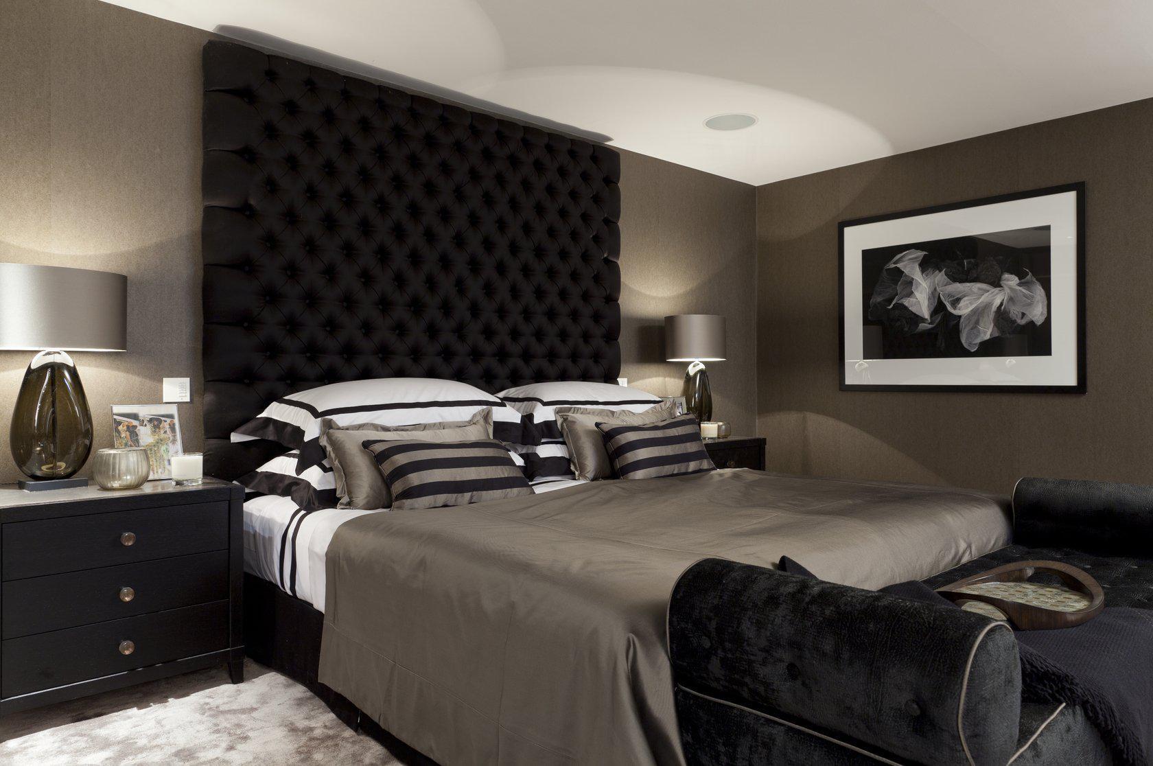 Black And Grey Bedroom Decorating Ideas