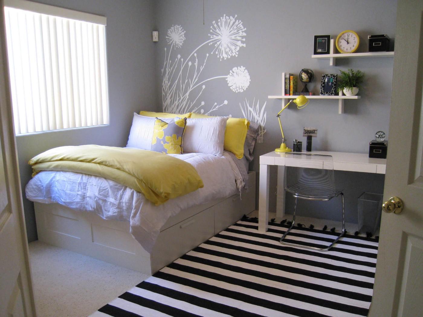 Decorating Ideas For Small Bedrooms