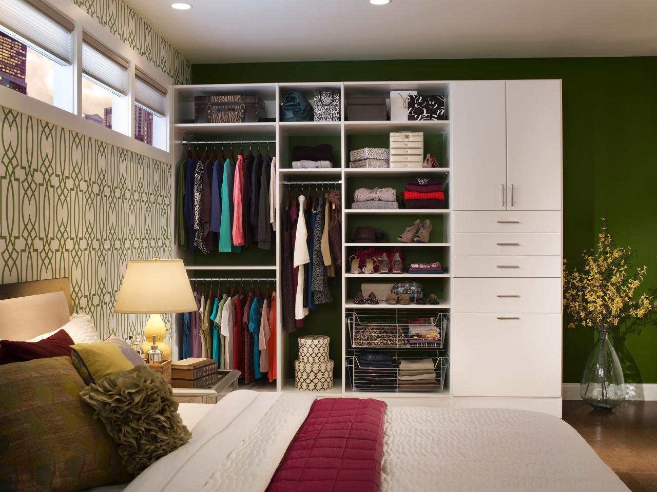 Simple Bedroom Closet Design Ideas